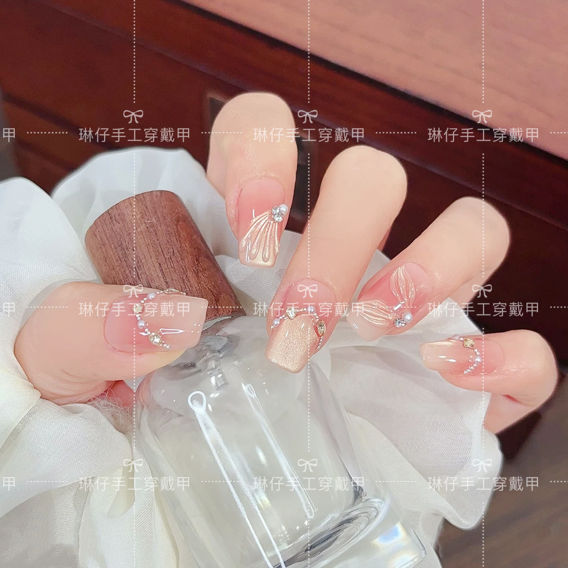 贝壳鱼尾纯手工光疗美甲贴果冻贴片指甲穿戴甲简约梯形重复使用