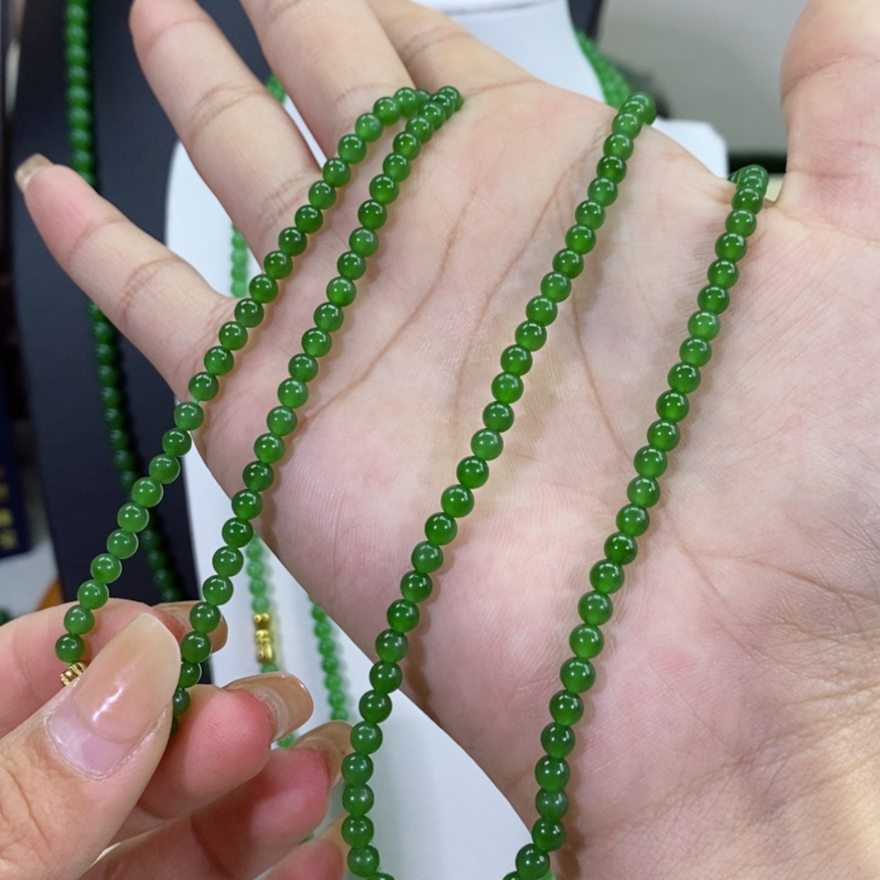 【闪购商品】和田玉（碧玉）颈饰未镶嵌4