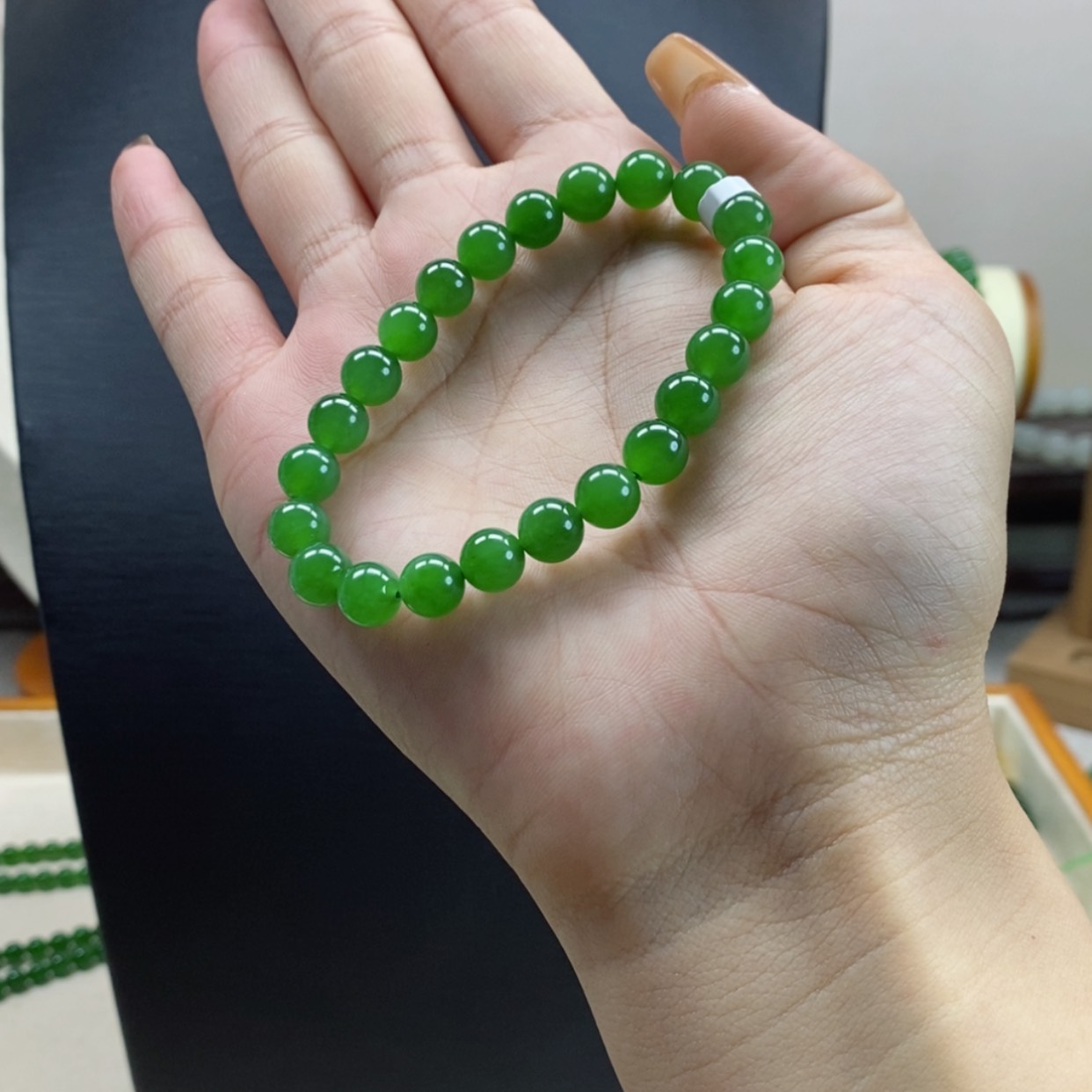 【闪购商品】和田玉（碧玉）颈饰未镶嵌7.8