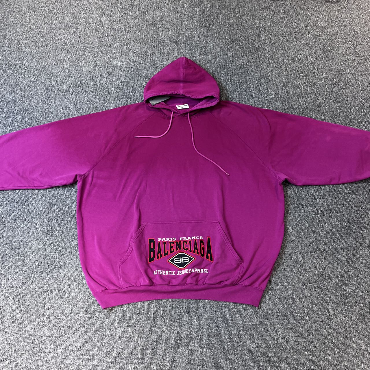 全新未使用 Balenciaga/巴黎世家 渐变色蝙蝠侠帽衫/3码/Sw23429