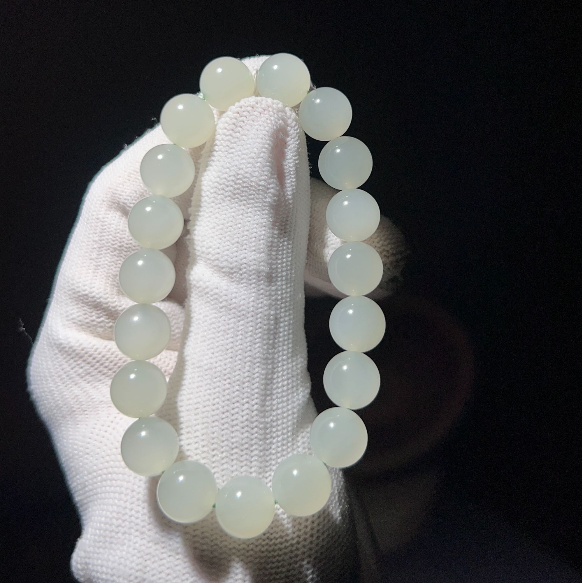 和田玉青海料高冰浅晴水10mm圆珠手串