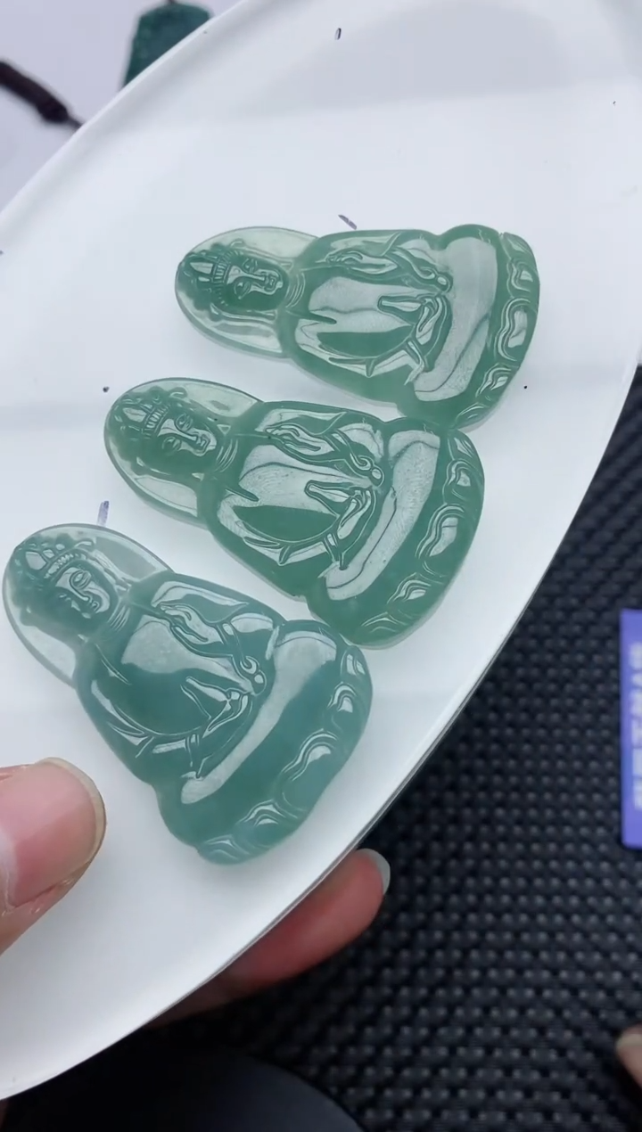 【闪购商品】翡翠颈饰未镶嵌素衣多样性发货随机发货