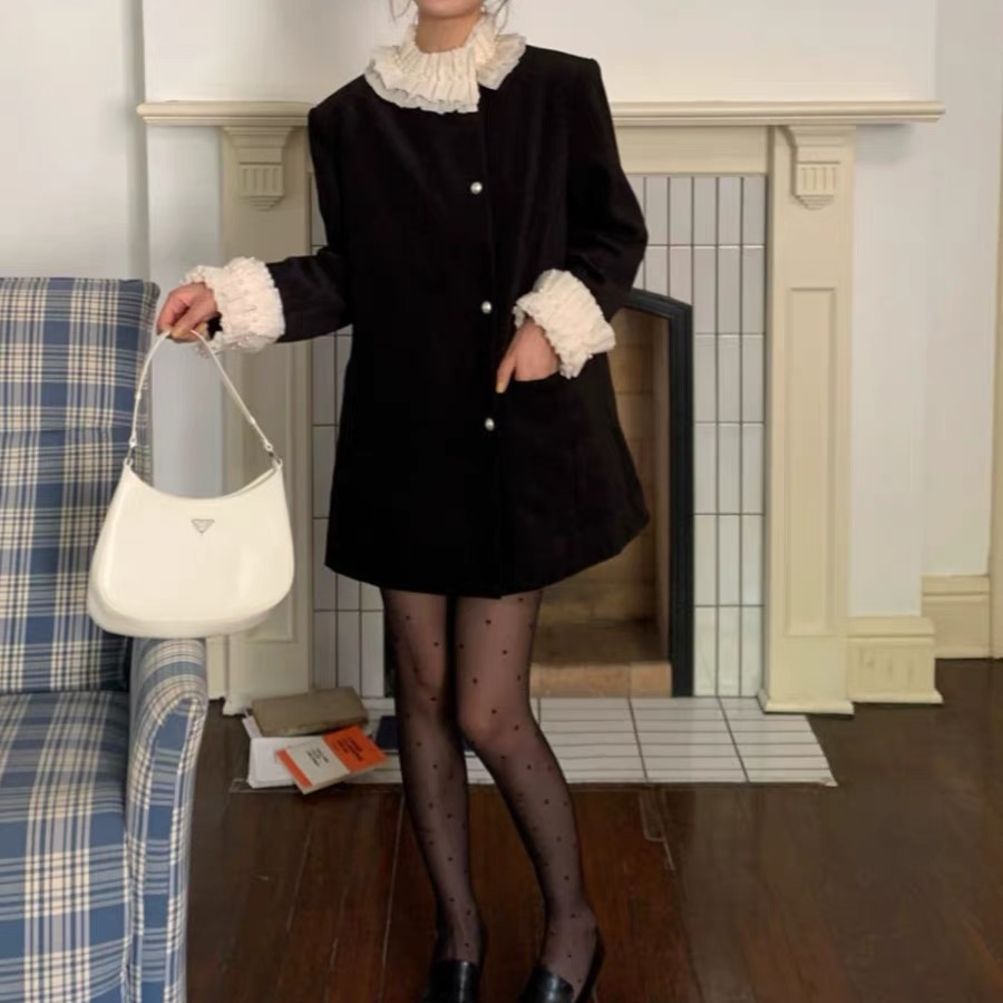 伊鸣服饰 女装编号64582收腰T恤方领正肩广上