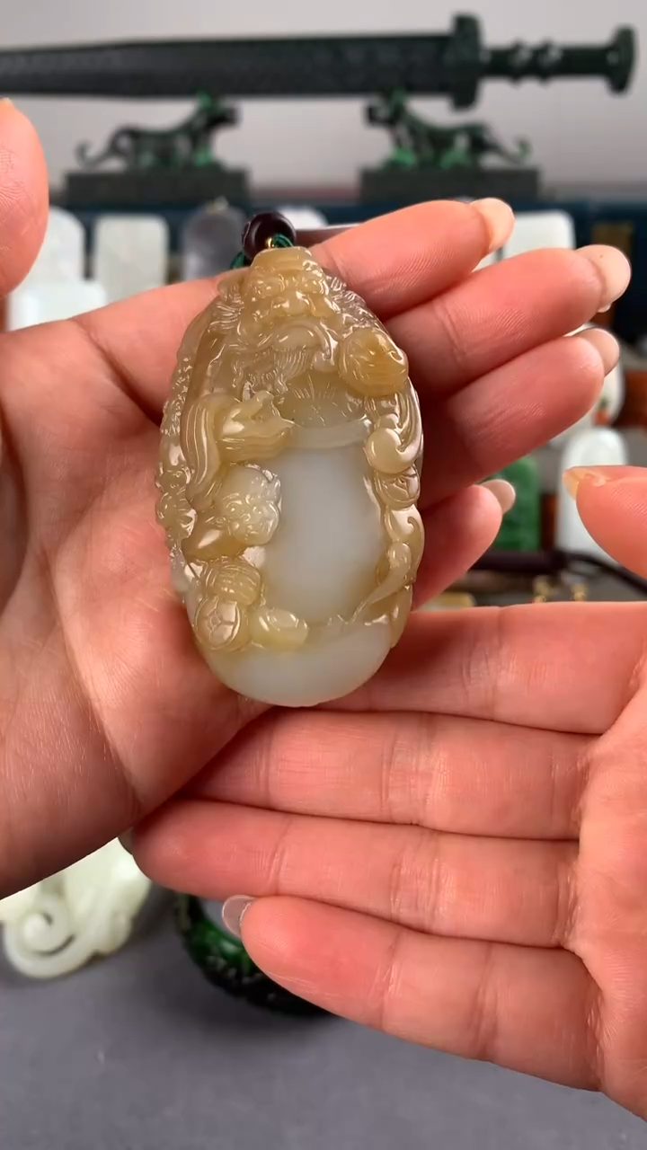 【闪购商品】和田玉（糖玉）颈饰未镶嵌和田玉钟馗