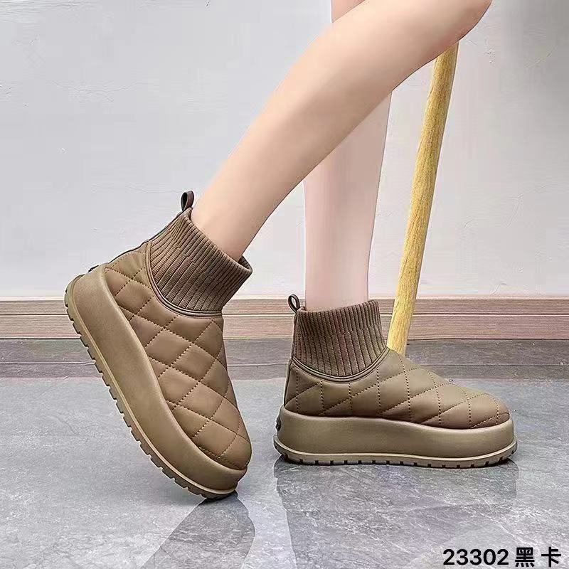 23302时尚雪地靴
