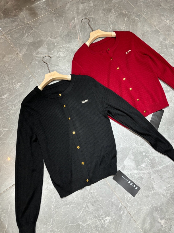 24早秋新款女装高品质刺绣字母外套软糯舒适慵懒风开衫女上衣