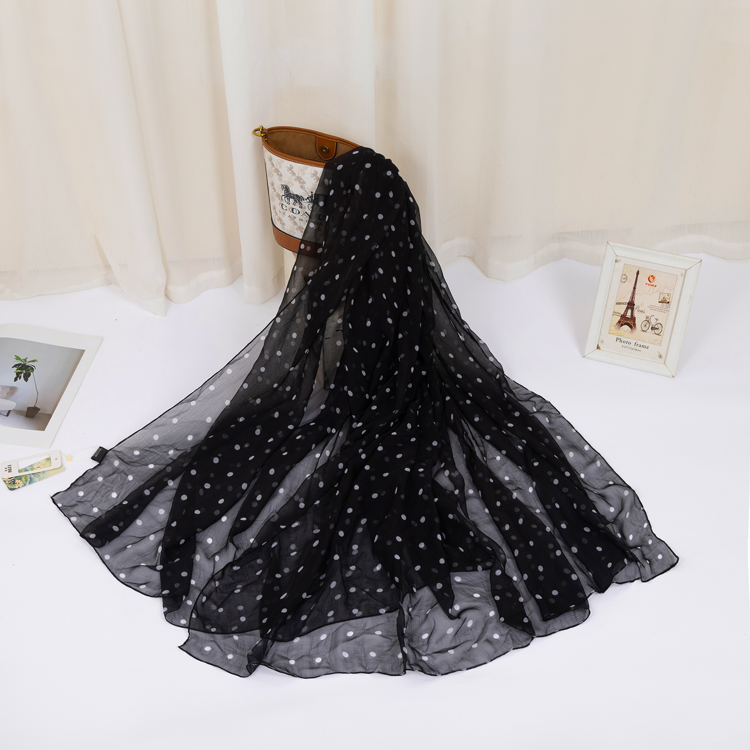 鳄鱼皱经典黑白波点丝巾百搭女士黑色洋气夏季气质圆点优雅时尚