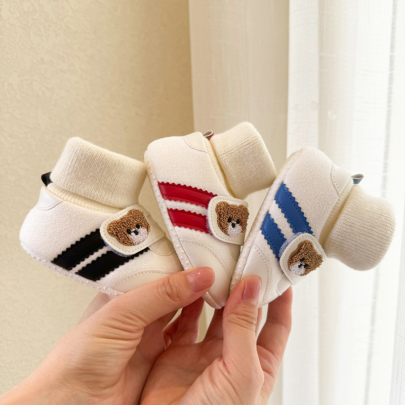春秋冬季婴儿鞋0-1岁3-6-9个月男女宝宝软底学步新生不掉布鞋袜12