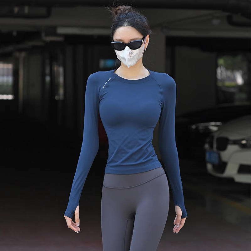 无缝一体织瑜伽服女修身上衣秋新款外穿速干打底T恤健身运动长袖