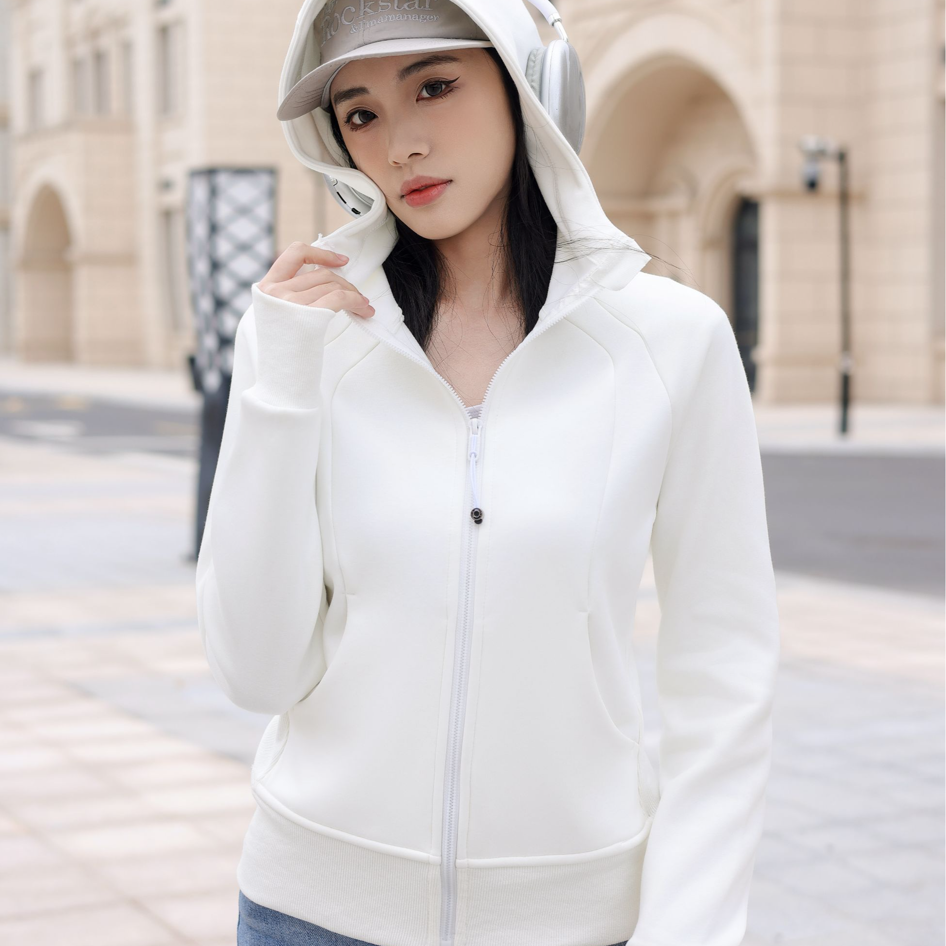 瑜伽露露外套女秋冬连帽2025小个子开衫修身显瘦休闲运动加绒卫衣