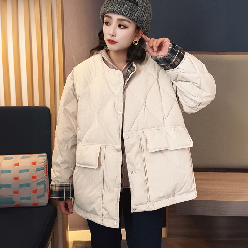 返潮复古大码羽绒服轻薄春秋复古宽松保暖拼接撞色百搭休闲白鸭绒
