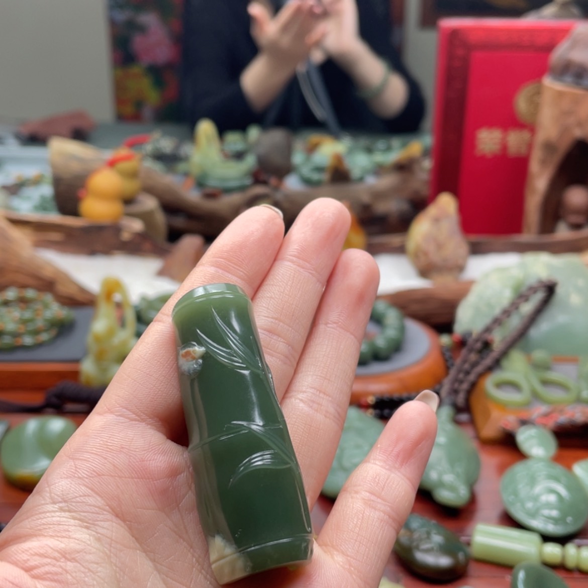 【闪购商品】岫岩河磨玉（透闪石质玉）挂件未镶嵌清*