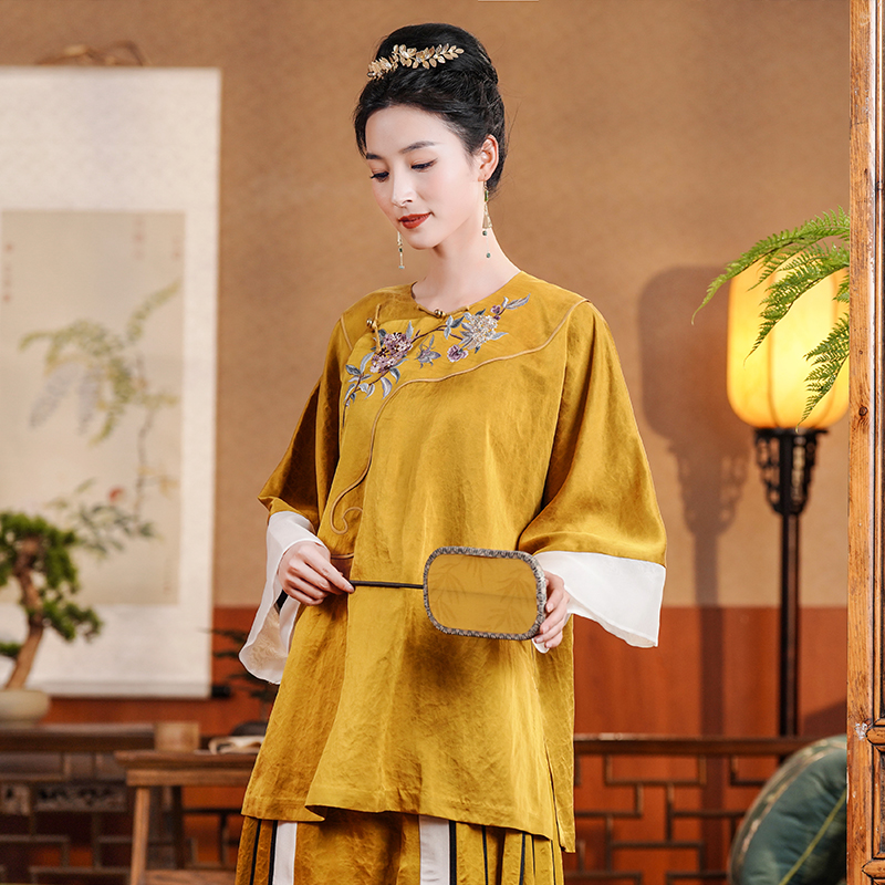 「金昭玉粹」乐锦坊复古中国风手工原创刺绣设计感金龟斜襟汉服上衣