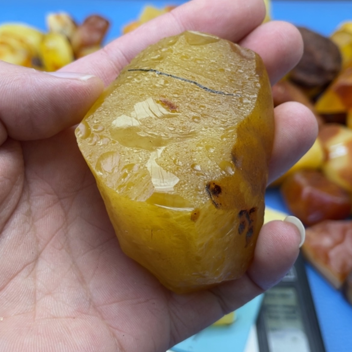 【闪购商品】定制琥珀未镶嵌小*