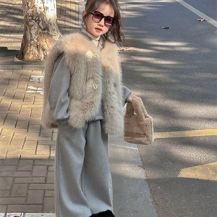 朵美巴拉巴拉宝宝女童秋冬季三件套韩系爆款冬季加厚毛毛马甲加绒