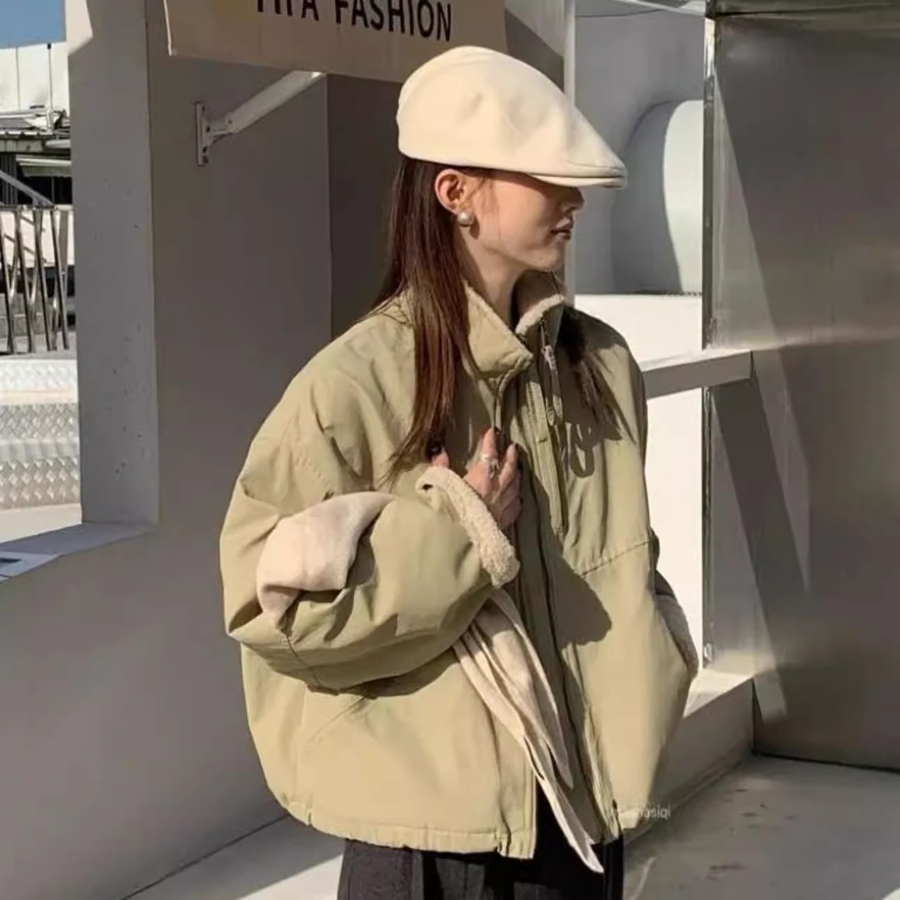 加绒加厚冬季新款韩版立领短款派克服女双拉链羊羔毛夹克休闲外套