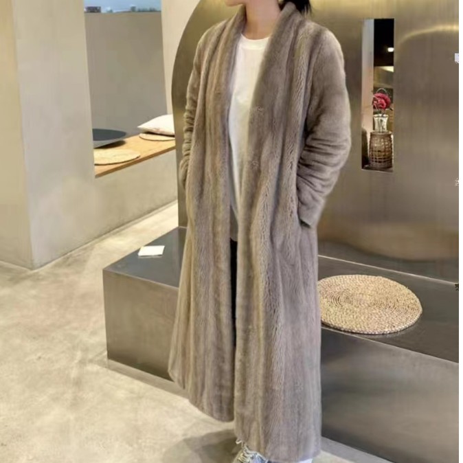 120cm气质时尚加长款水貂毛V领大衣冬季保暖百搭外套