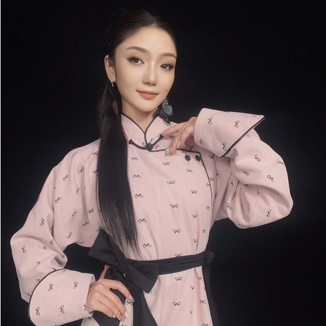 【戴尔玛精品服饰1】四季新款时尚女士蝴蝶结民族风长袍X6031