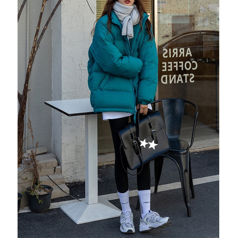 今年很流行的蓝色羽绒服女2024年新款女冬季中长款时尚爆款面包服