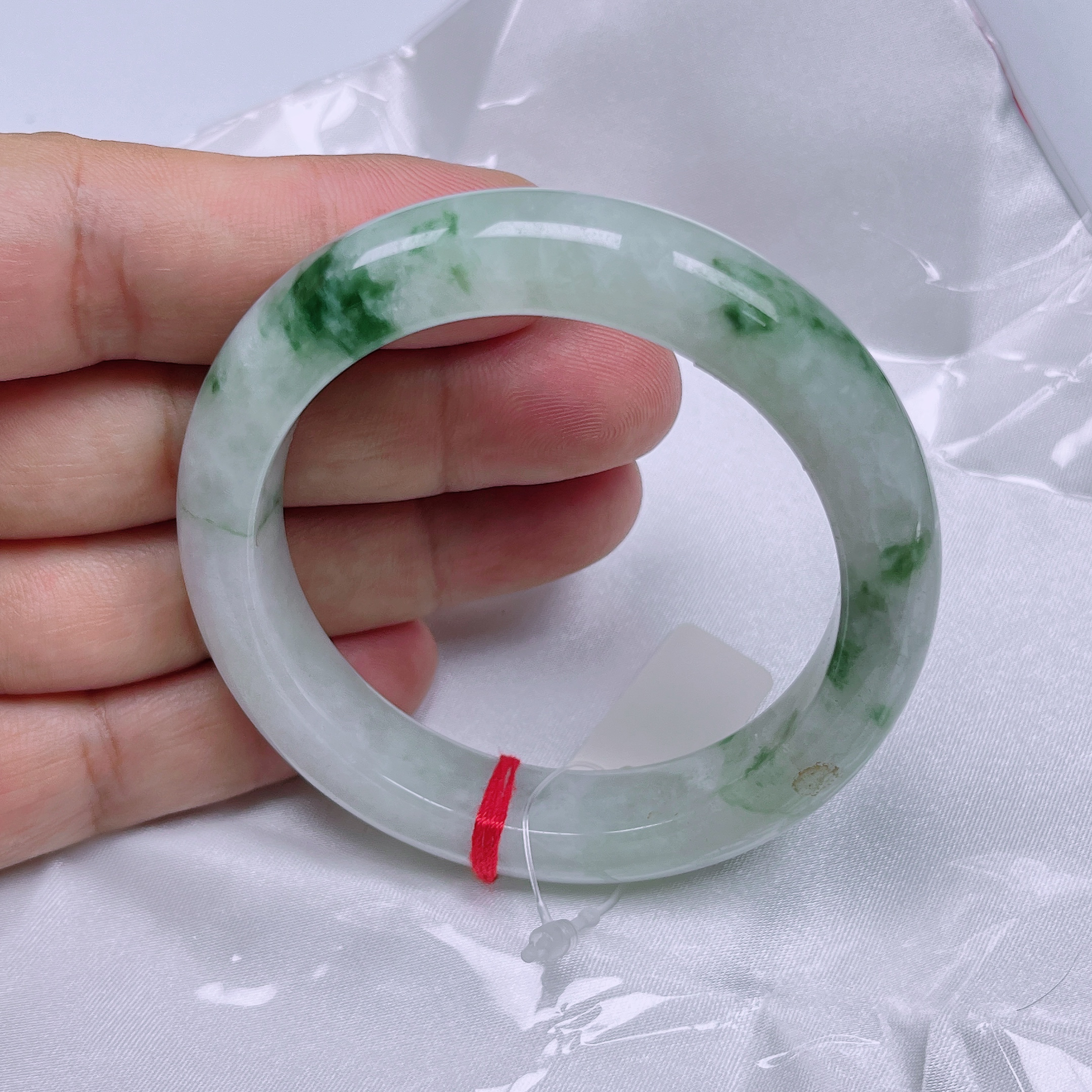 缅甸天然a货翡翠飘花手镯55.9圈