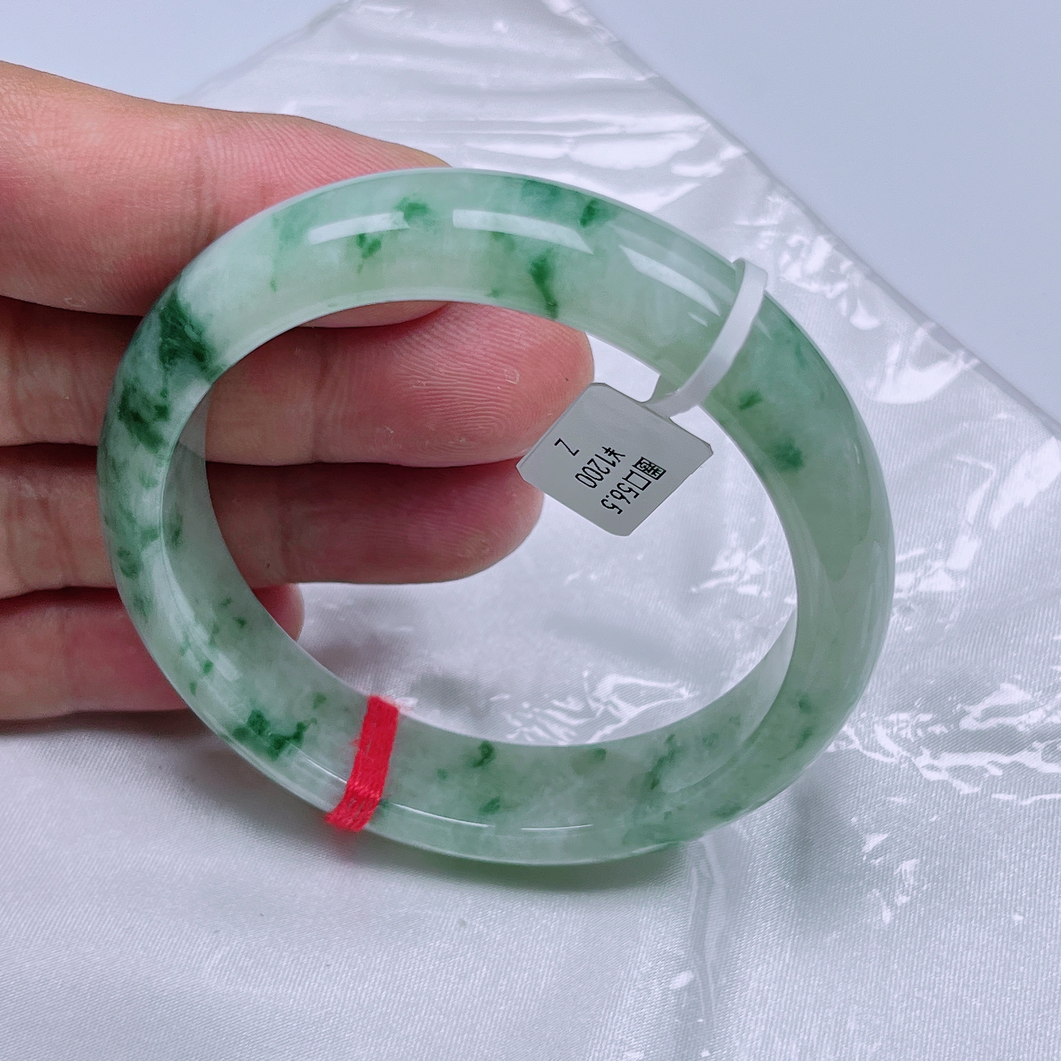 天然缅甸A货翡翠宽边飘花手镯56.5圈口