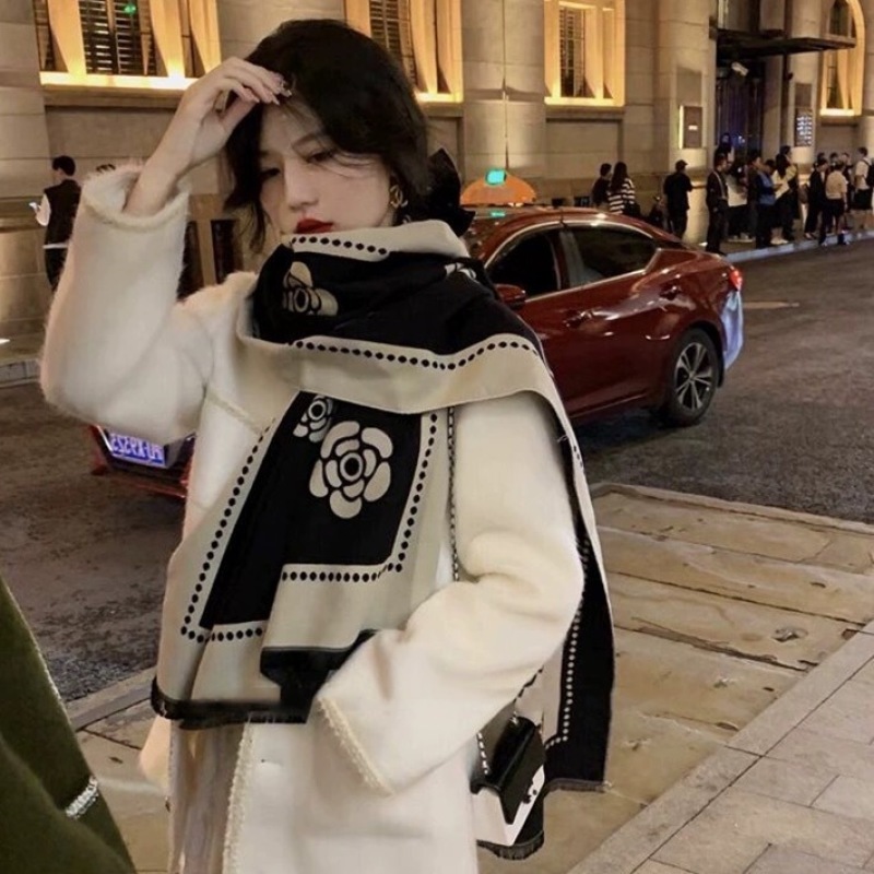 Love is long【常乐姐姐同款 】高级百搭围巾女小香风山茶花披肩