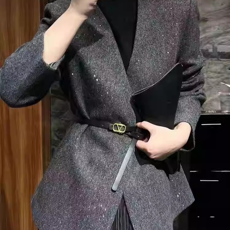 高级感格纹西装外套女欧洲站2025秋新款韩系重工亮片收腰显瘦西服