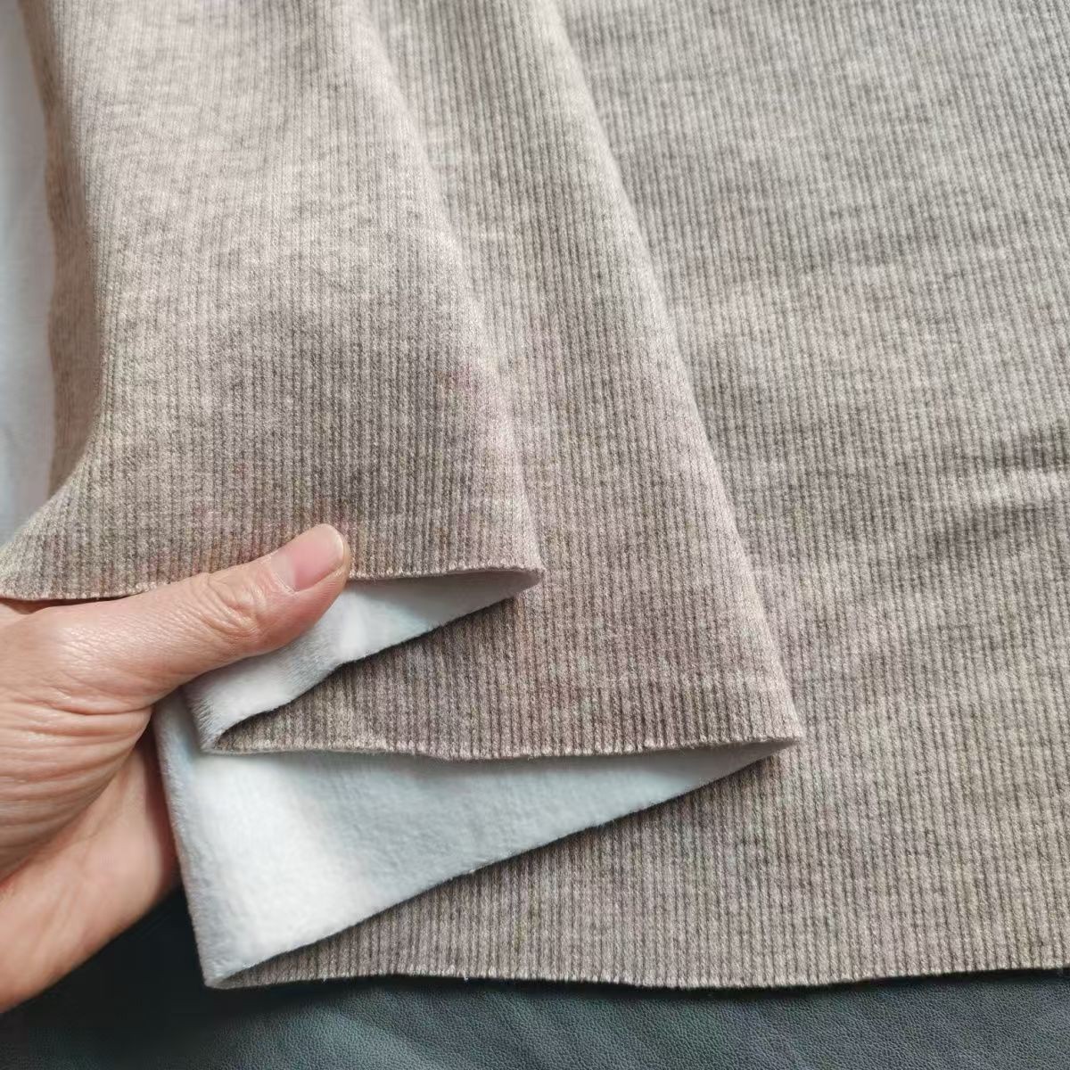 时尚布料水洗小羊绒