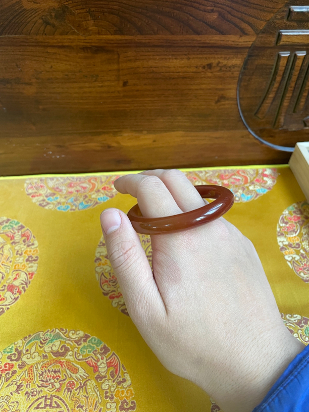 岫玉辽阳红手镯小细条