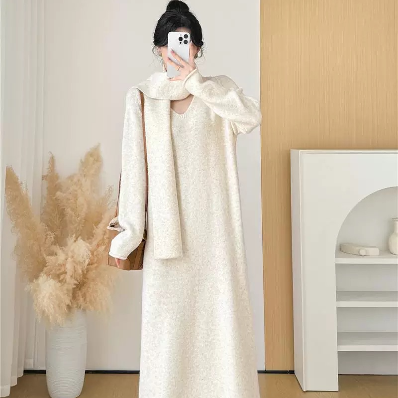 001-050  秋冬新款时尚针织连衣裙