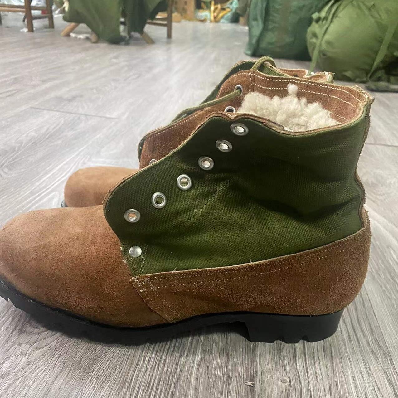 *大头鞋冬季高帮皮毛一体加绒圆头男士保暖防滑冬款雪地靴