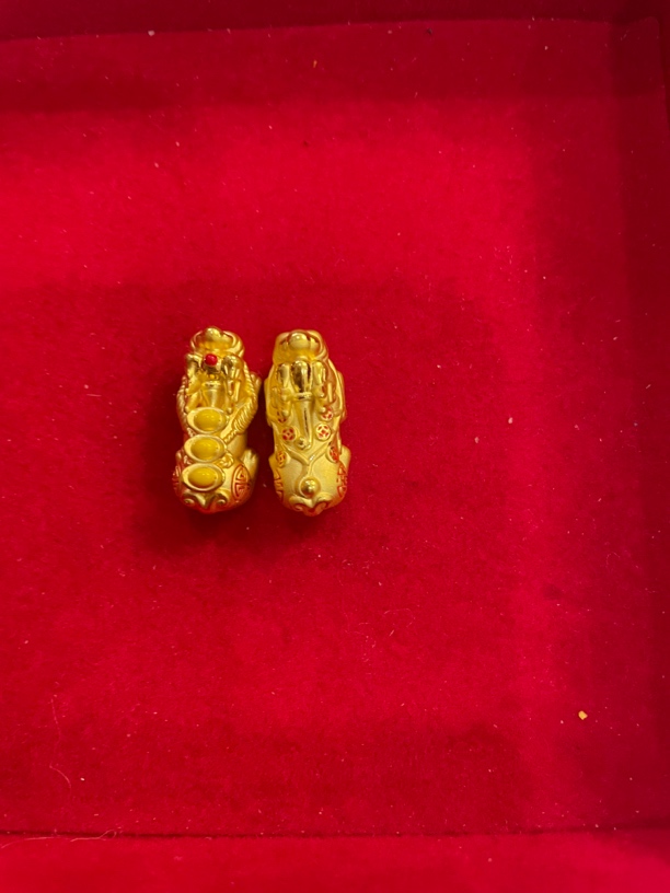 金惟福足金999首饰