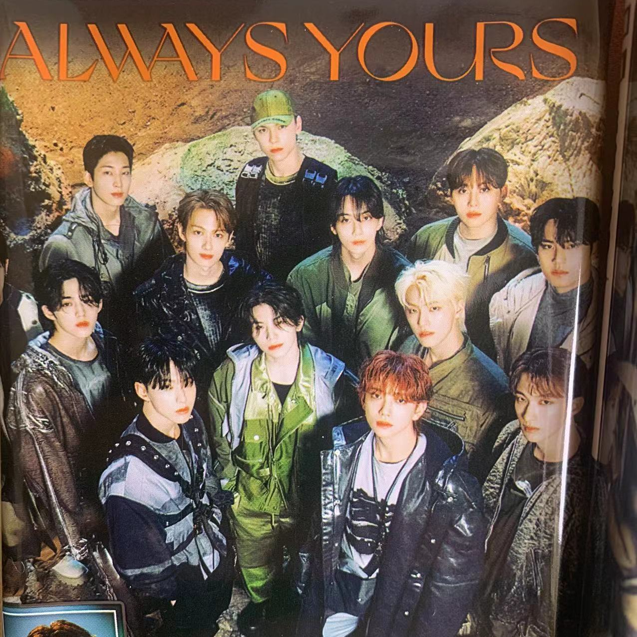 SEVENTEEN 食玩卡 画册