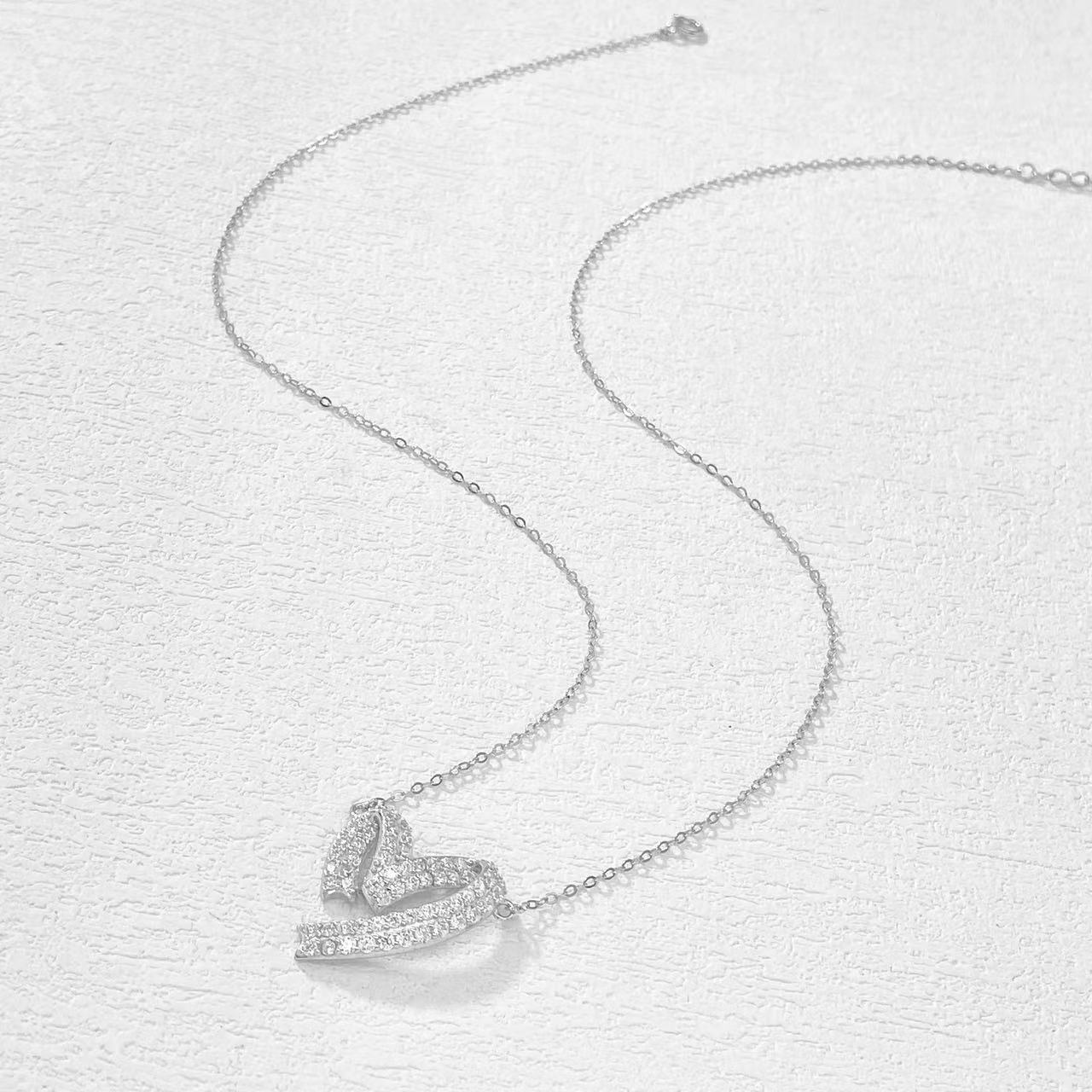 坠链均925银 木木（RZ5510） 48厘米 满镶异形桃心925银项链