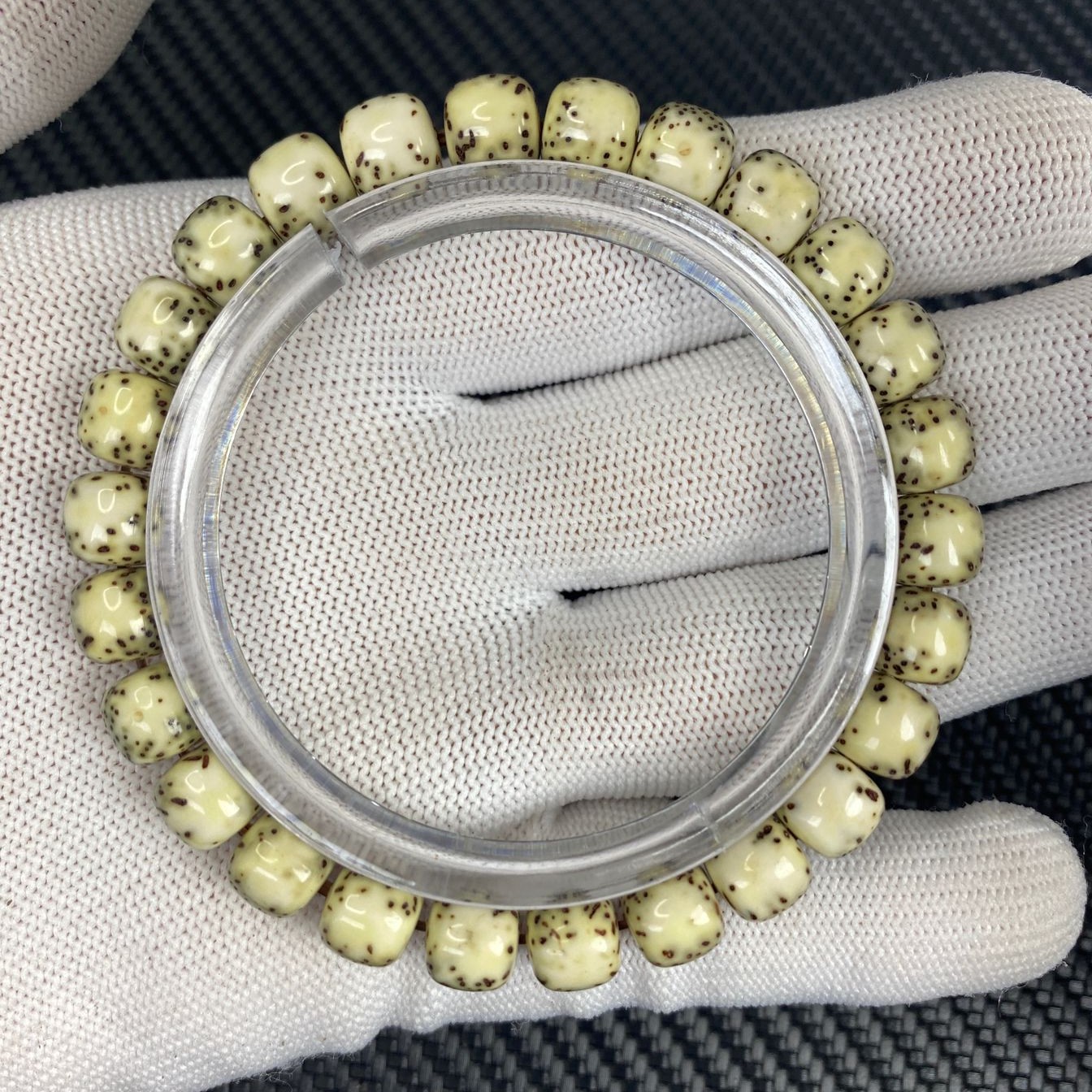 【三火文玩】海南石玉料大留白原生态星月菩提河豚手串正月桶珠8*7