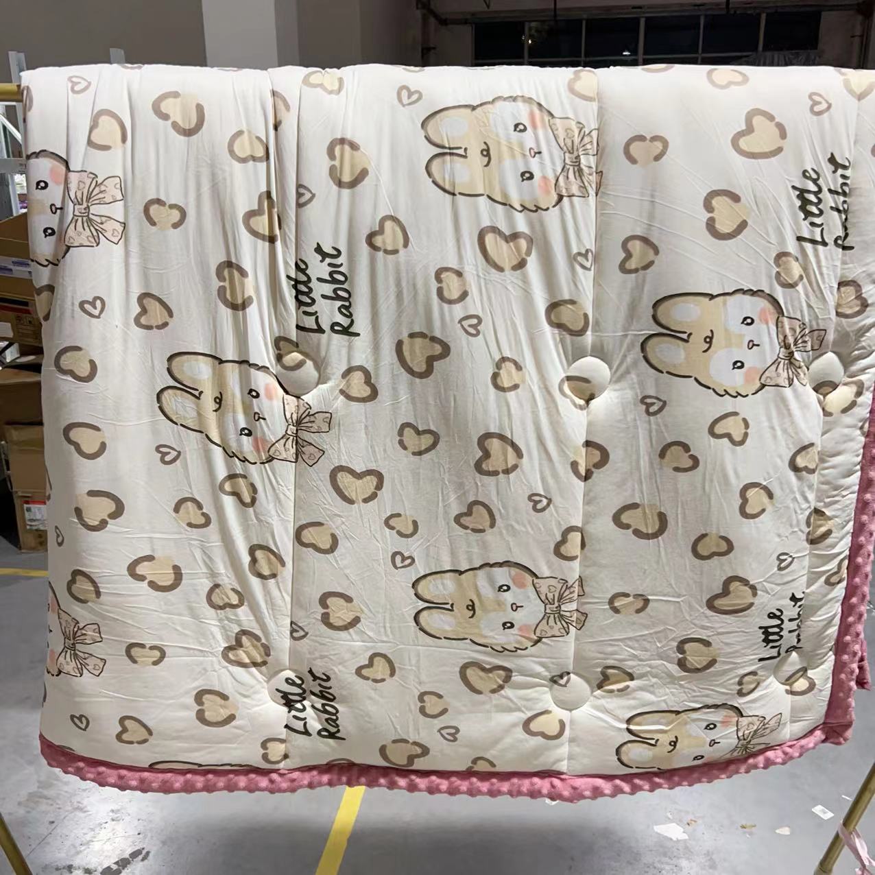 EE455-豹纹小兔豆豆化纤被 +-5