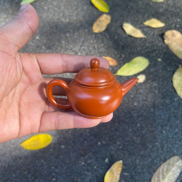 迷你小水平手拉壶茶壶，容量60毫升！朱泥！做工精细，出水爆爽！