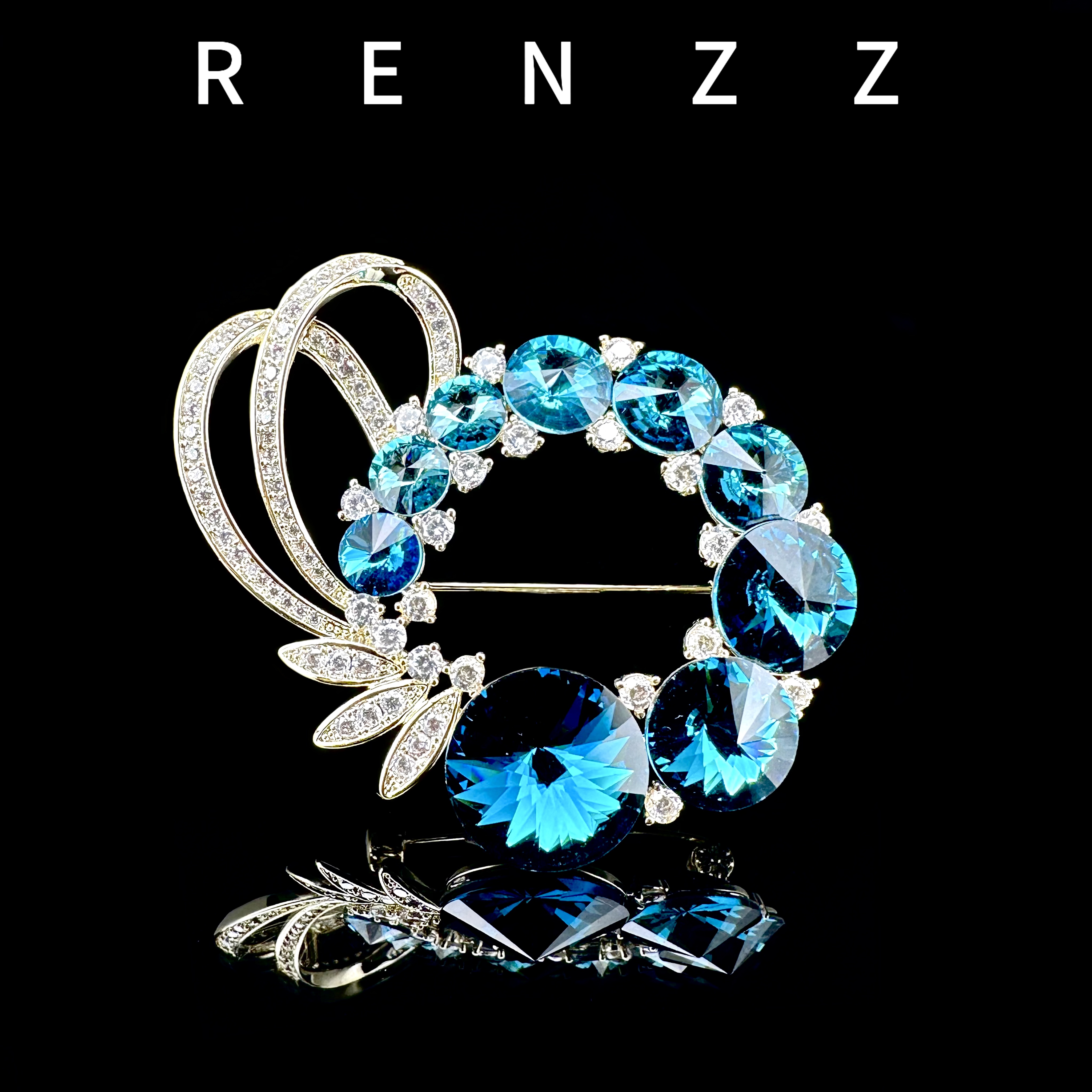 0272蓝色玉兔圆环胸针