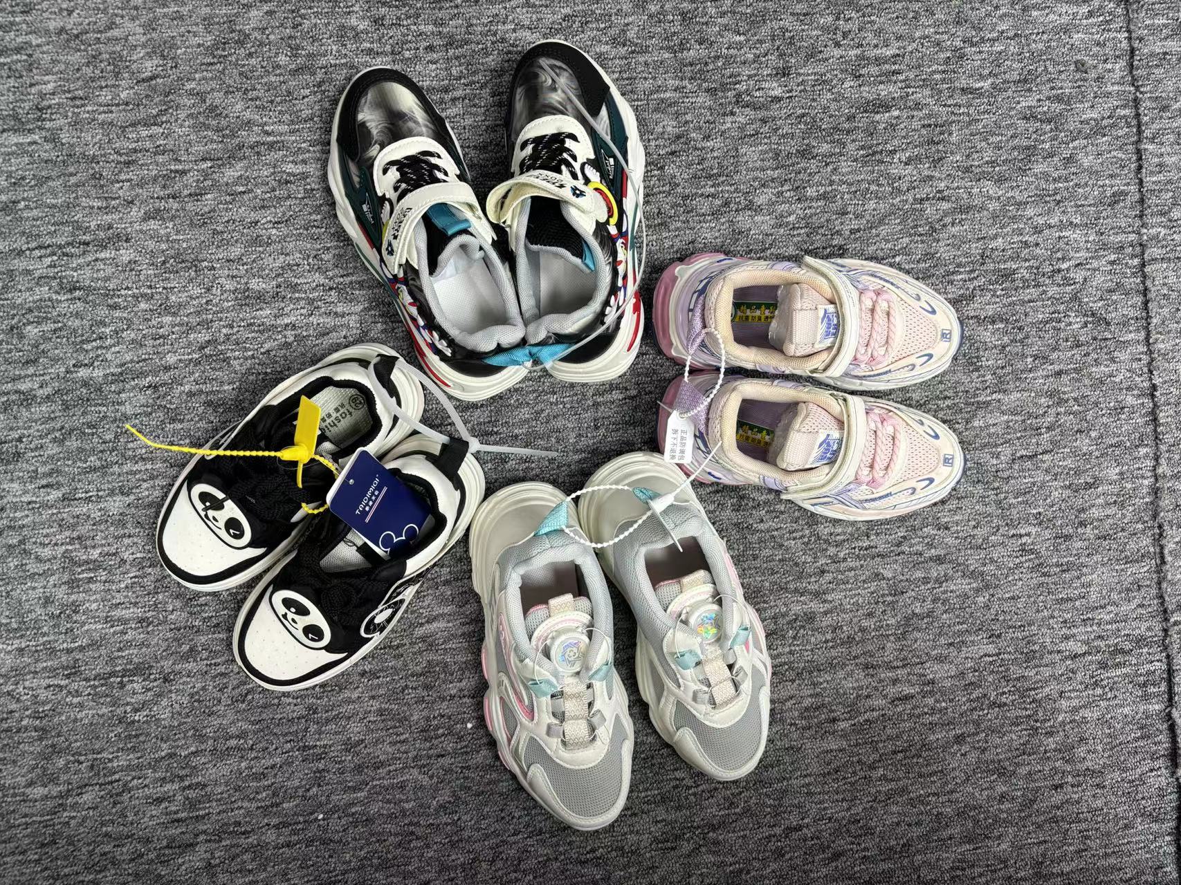 童鞋运动鞋 颜色 款式 尺码 随机 不支持备注