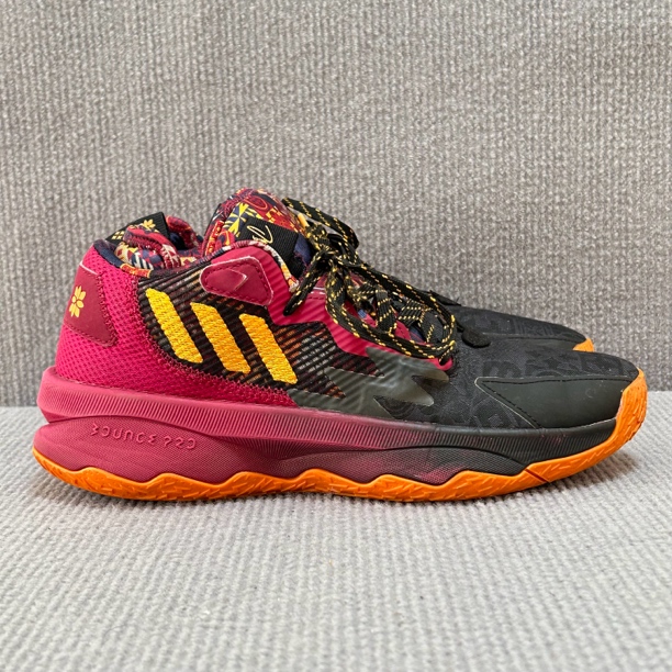 40码adidas8 利拉德8 鞋帮小磨损 实战篮球鞋 公价2584 二手正品