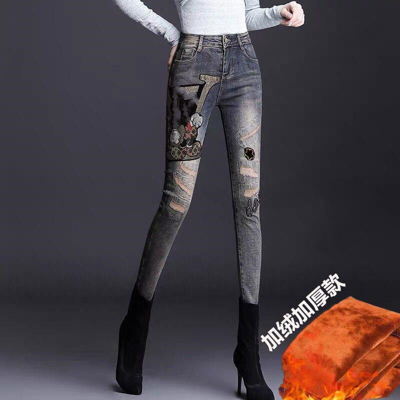 牛仔裤女年新款秋冬烫钻洋气高腰修身显瘦百搭洋气设计感加长裤潮