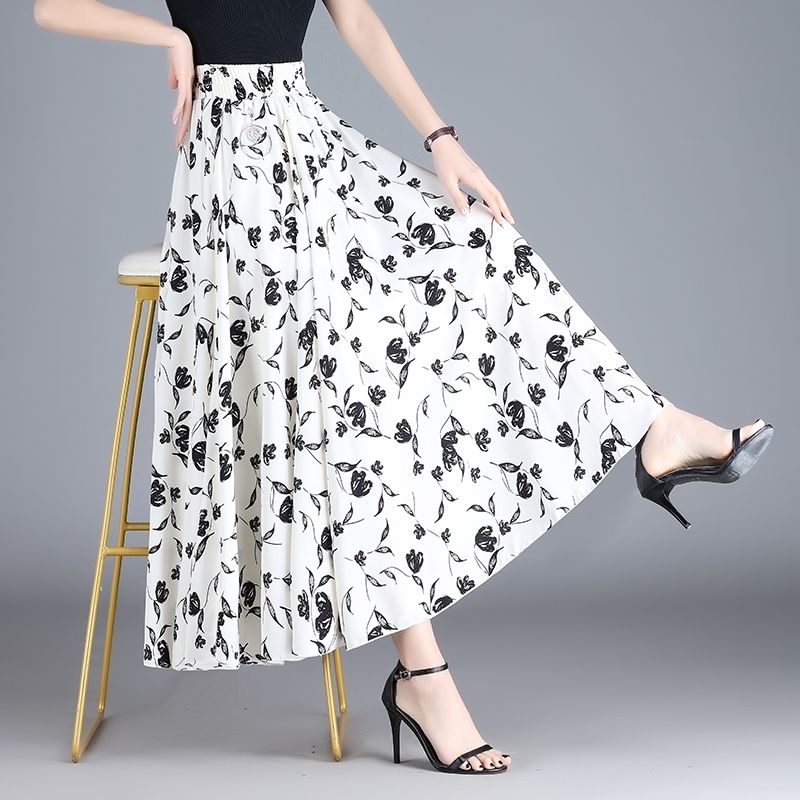 半身裙长款女夏碎花字印花跳舞仙女裙设计感高腰大码垂感大摆长裙