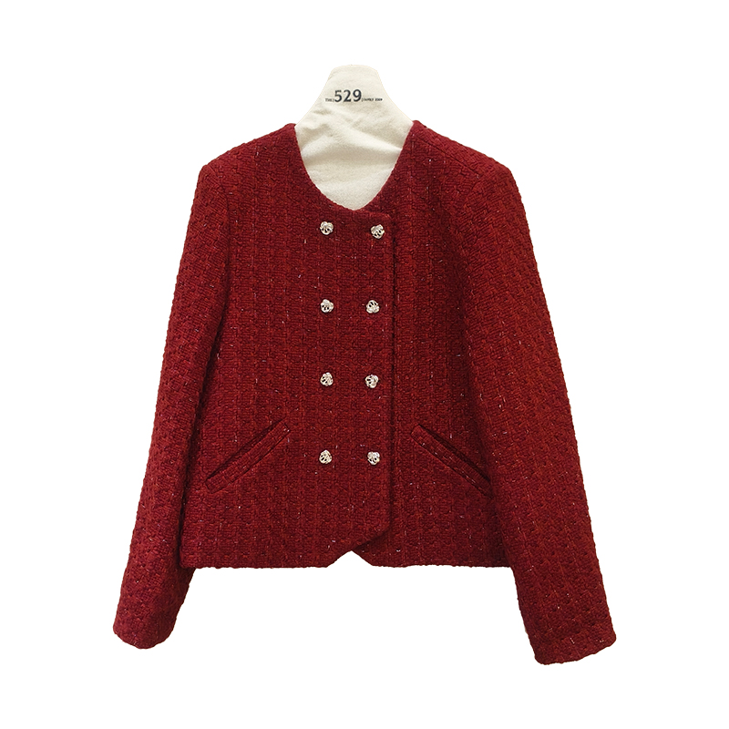 花朵扣小香外套气质