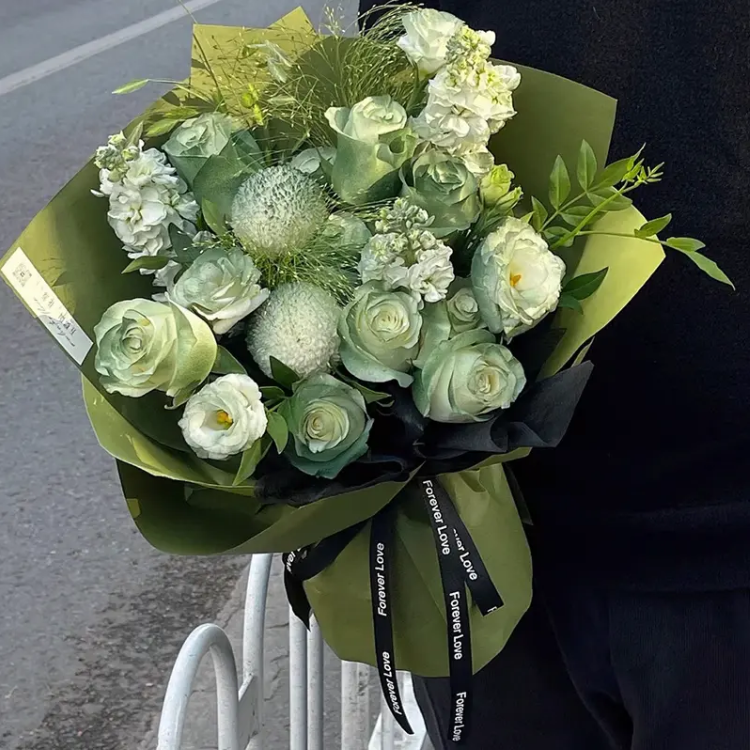 【全国同城配送】苏格兰绿玫瑰混搭花束女友鲜花送男友生日配送花店