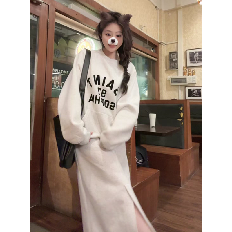 学院风时尚套装裙女2025春秋盐系搭配一整套休闲卫衣半身裙两件套