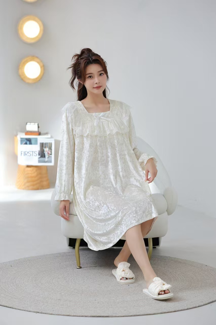 小明家秋季新款金钻绒睡裙