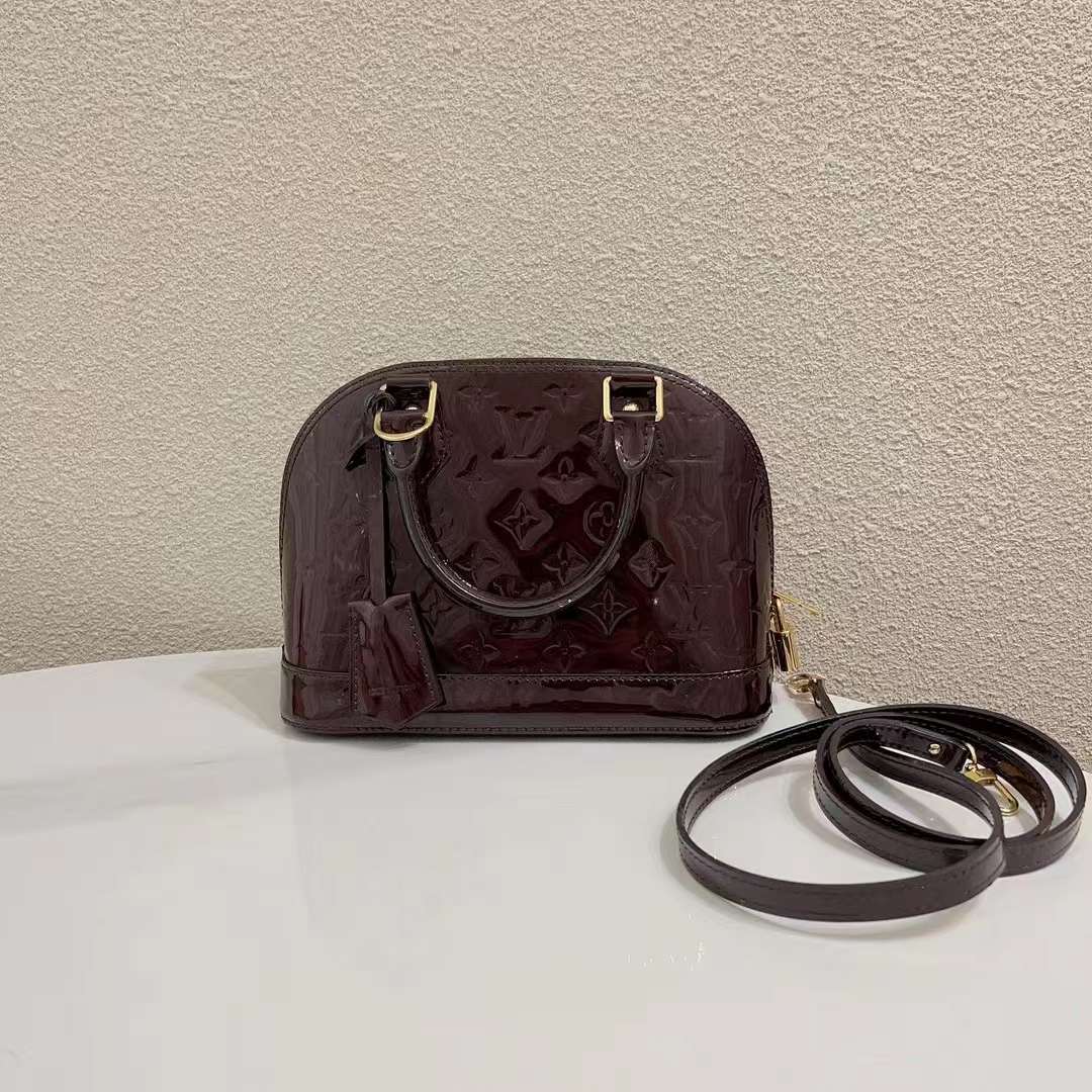 99新  蔚蓝/LV 路易威登/车厘子 alma bb 贝壳 /超难买