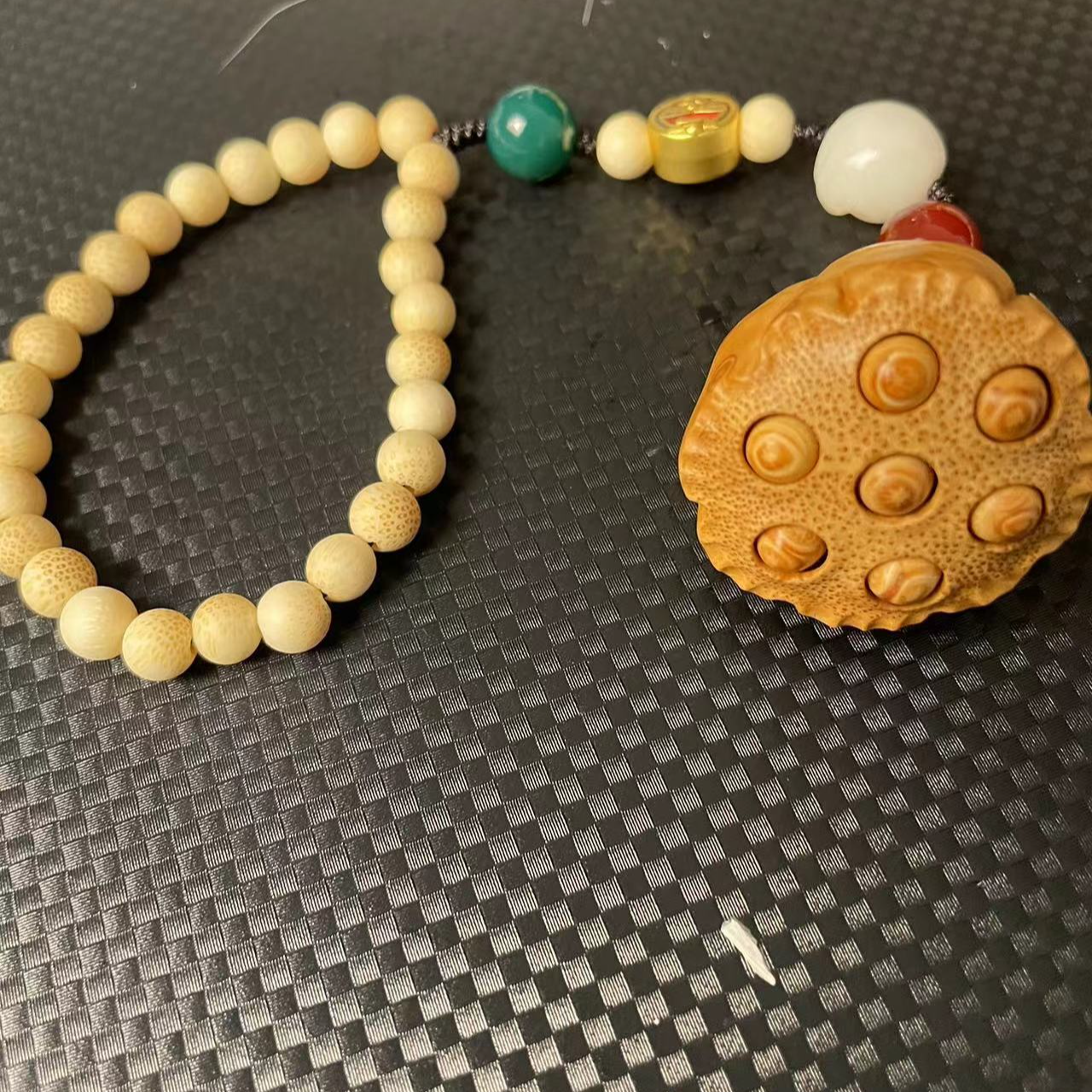竹根雕莲蓬好运连连