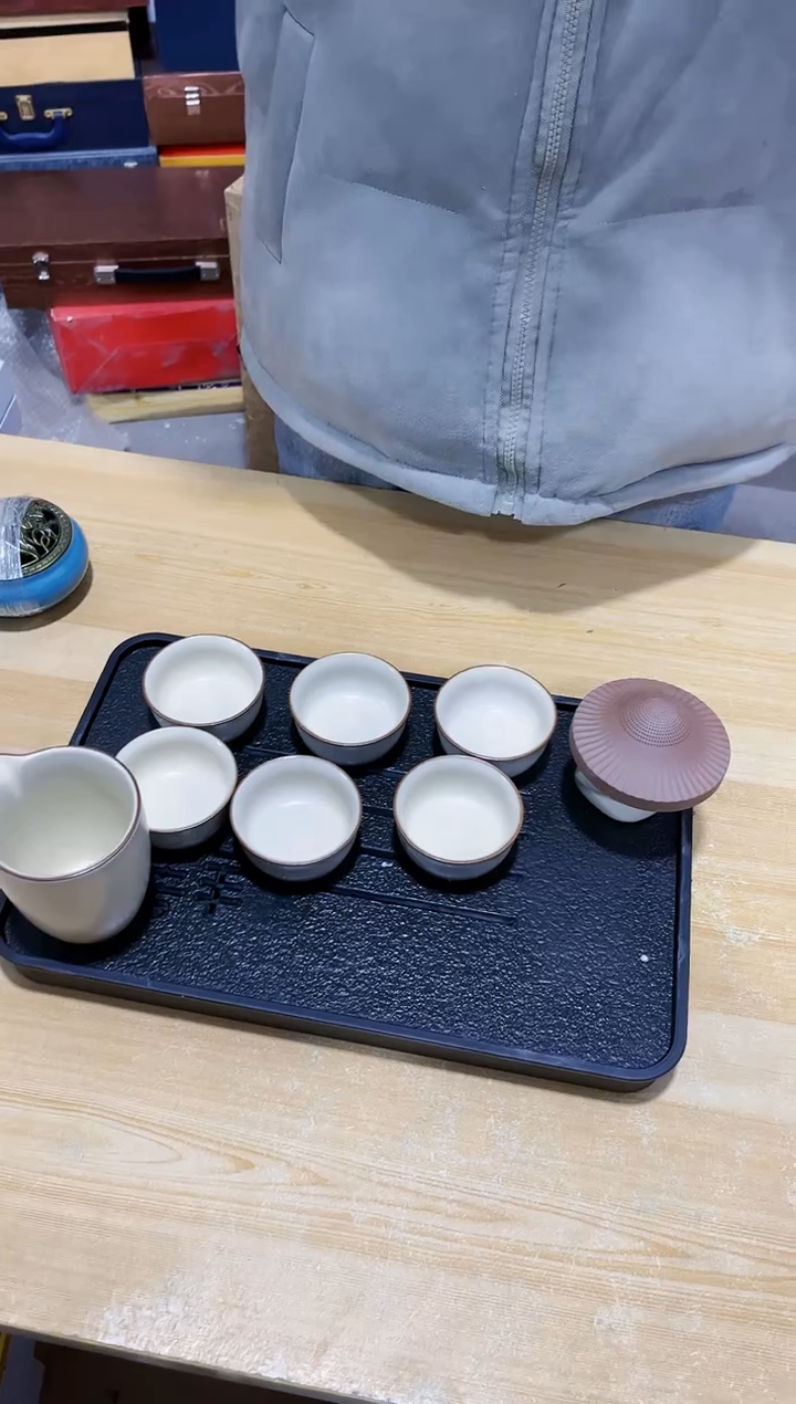 【闪购商品】陶瓷杯  带茶盘