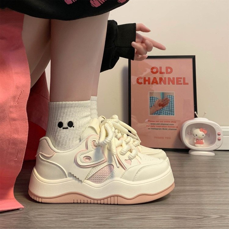 潮牌厚底小白鞋女2024春季新款ins潮百搭小众学生运动休闲板鞋